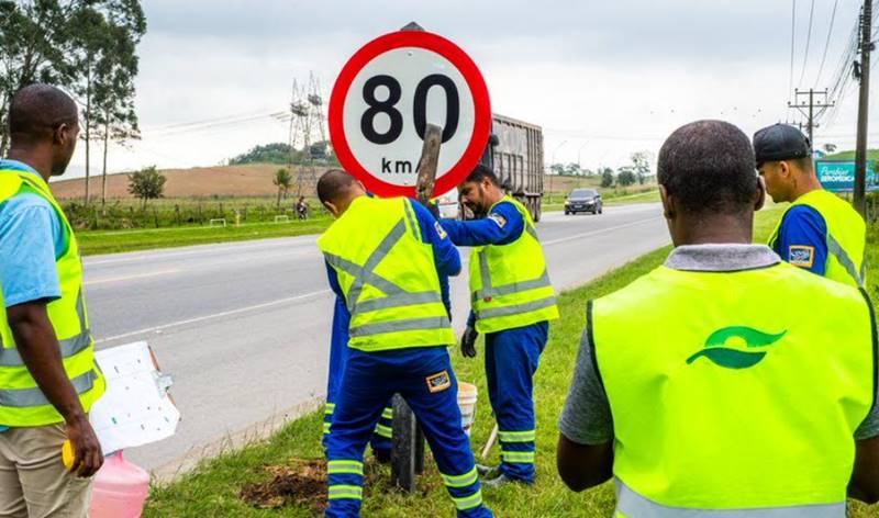 Trecho privatizado da BR-116 que passa por Leopoldina recebe reparos