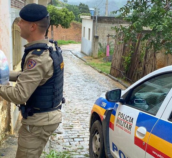 Natal Solidário da PM arrecada mais de meia tonelada de alimentos em Leopoldina