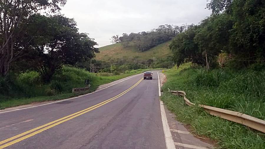Dois radares de velocidade são retirados da BR-116 em Leopoldina