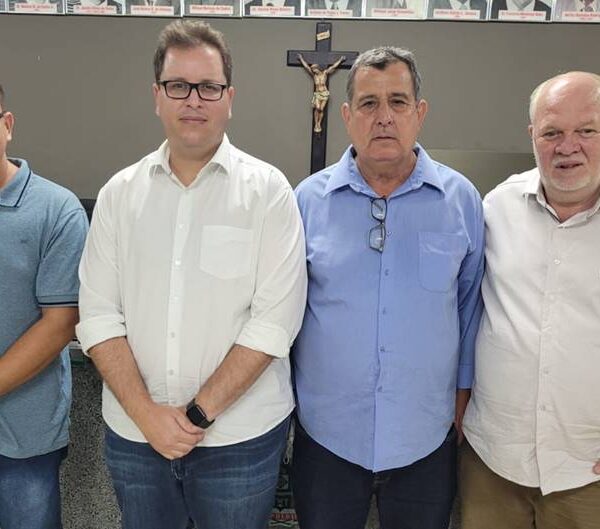 Câmara de Leopoldina elege nova Mesa Diretora para biênio 2023-2024