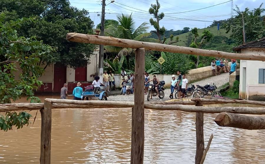 Cataguases registra mais de 800 desalojados e 43 desabrigados
