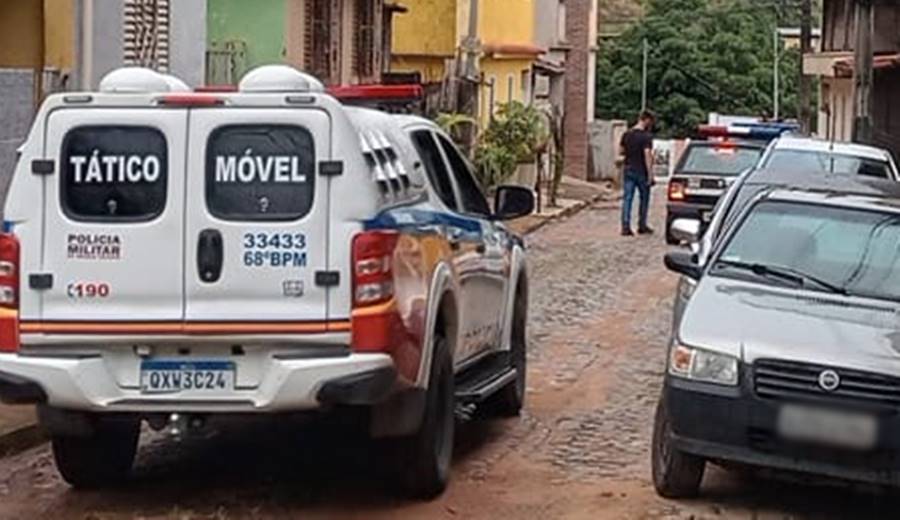 Homem é preso suspeito de extorquir e ameaçar pessoas em Leopoldina e Além Paraíba