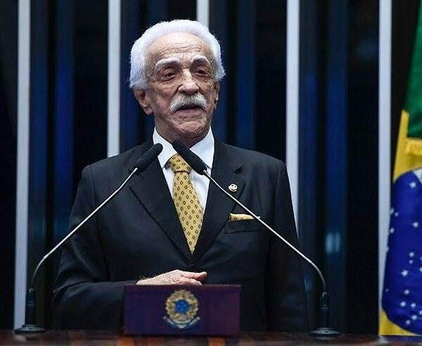 Lael Varella assume mandato de senador por Minas Gerais