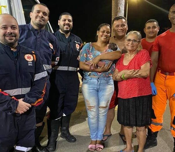 Socorristas salvam bebê de 9 dias que se engasgou durante amamentação em Muriaé