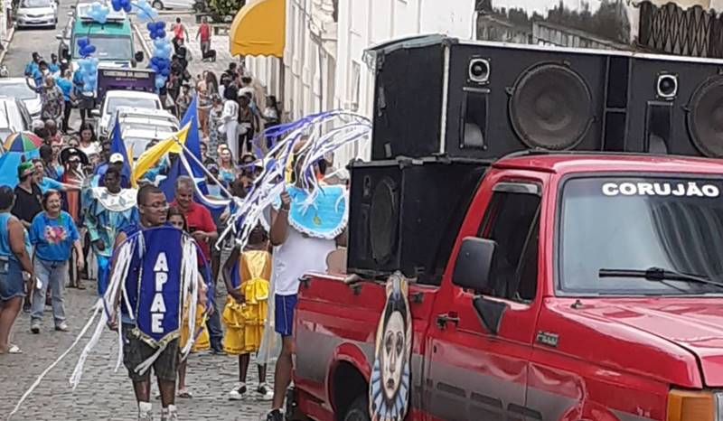 APAE Leopoldina promove inclusão social através do Bloco APAEFOLIA