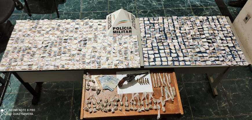 Polícia Militar prende grupo envolvido com tráfico de drogas em Além Paraíba