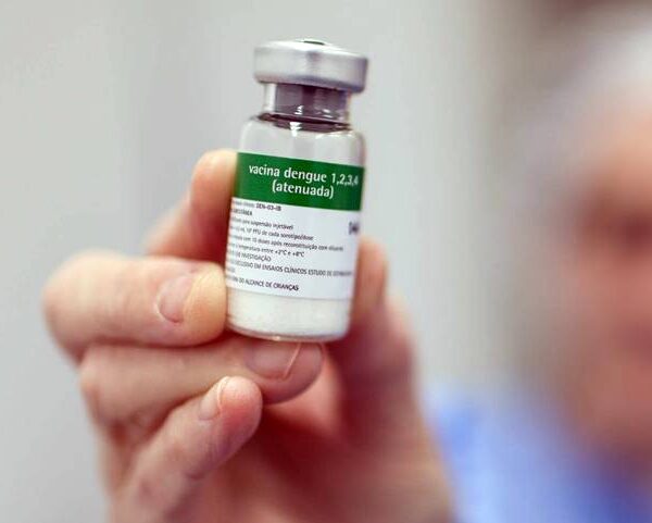 Anvisa aprova vacina contra a dengue que pode ser usada em pessoas de 4 a 80 anos