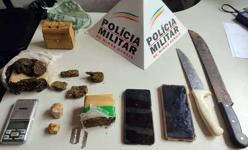 Dupla que levava drogas em ônibus intermunicipal é presa em Mar de Espanha