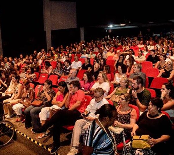 As Órfãs da Rainha: filme apoiado pela Energisa foi lançado em Cataguases e já conquista prêmios internacionais