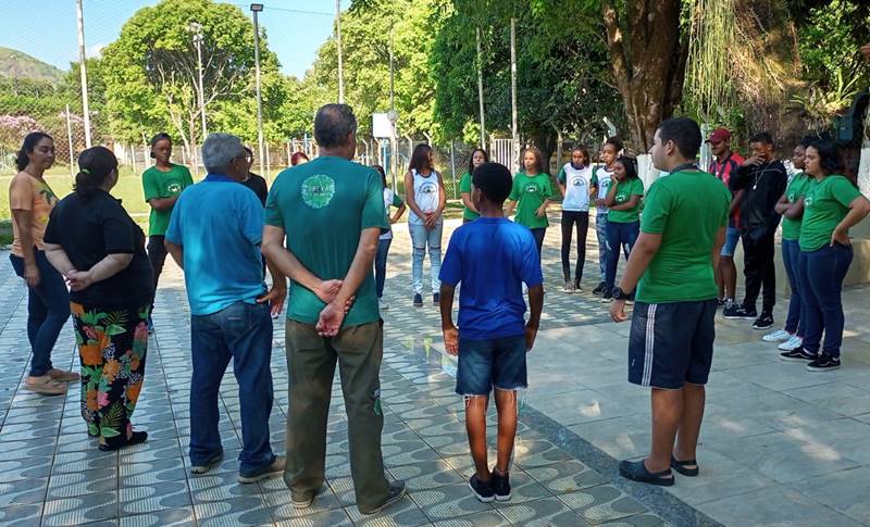 Copasa recebe alunos de escolas municipais para visita à Estação de Tratamento de Água de Leopoldina