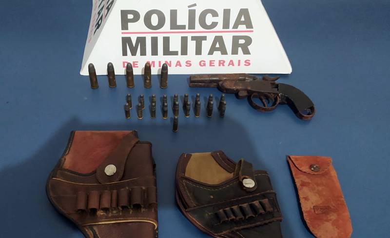 Suspeito de tráfico é preso após deixar pai idoso em casa sem comida em Além Paraíba