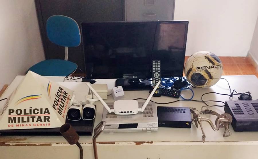 Homem é preso por furtar residência e escola em Estrela Dalva