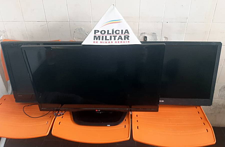 PM recupera equipamentos e prende autor de furtos no Centro de Leopoldina