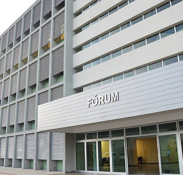 Fórum de Leopoldina divulga edital de seleção para estagiários de graduação em Direito