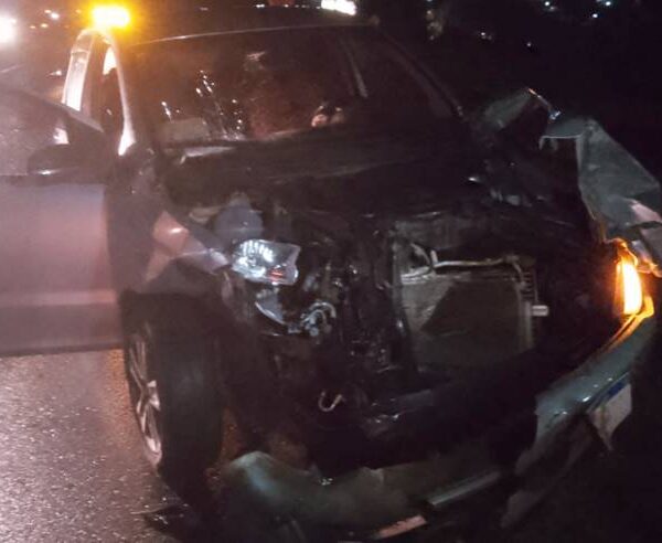 Dois veículos colidem no trevo do Pórtico de Leopoldina