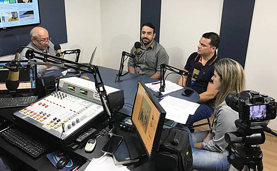 Representantes da Energisa participam de entrevista promovida pelo Jornal O Vigilante Online sobre temas de interesse da população