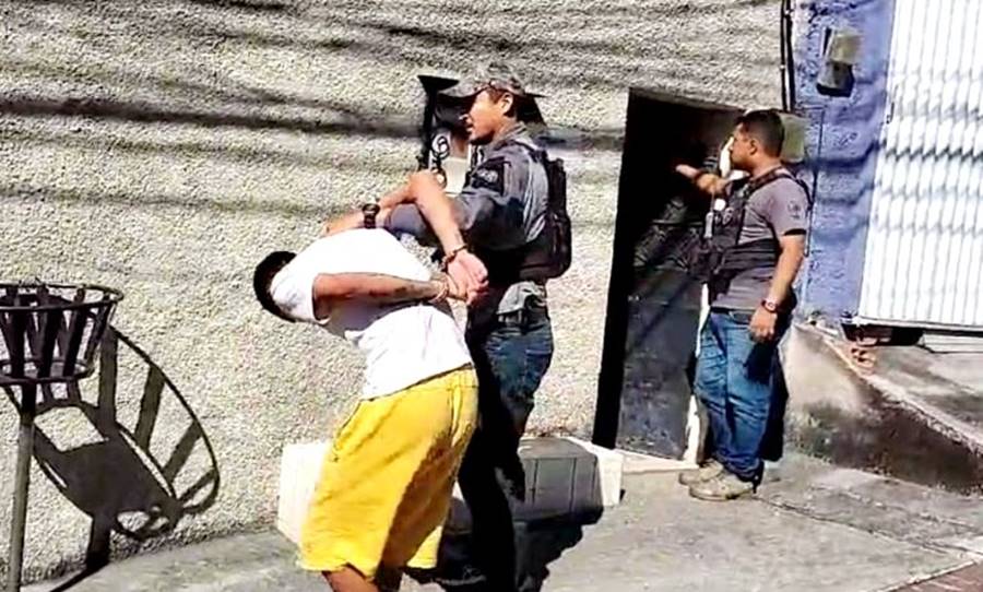 Polícia Civil prende no Rio de Janeiro suspeitos de homicídio em Muriaé