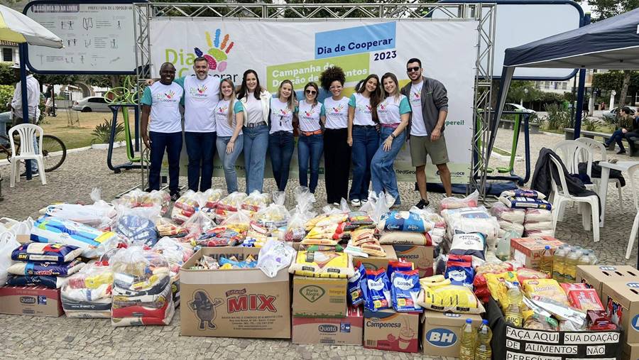 ‘Dia de Cooperar’ arrecada 1,5 tonelada de alimentos não perecíveis em Leopoldina