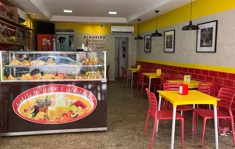 Lanchonete Calçadão comemora 30 anos no comércio de Leopoldina