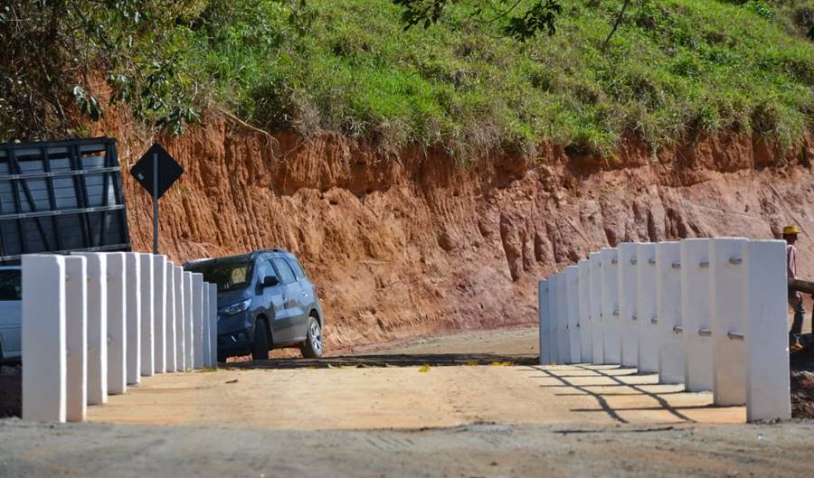 Ponte de concreto sobre o Rio Pardo é inaugurada em Leopoldina