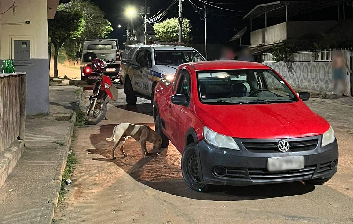 Homem é preso por manobras perigosas e ameaçar policiais em distrito de Leopoldina