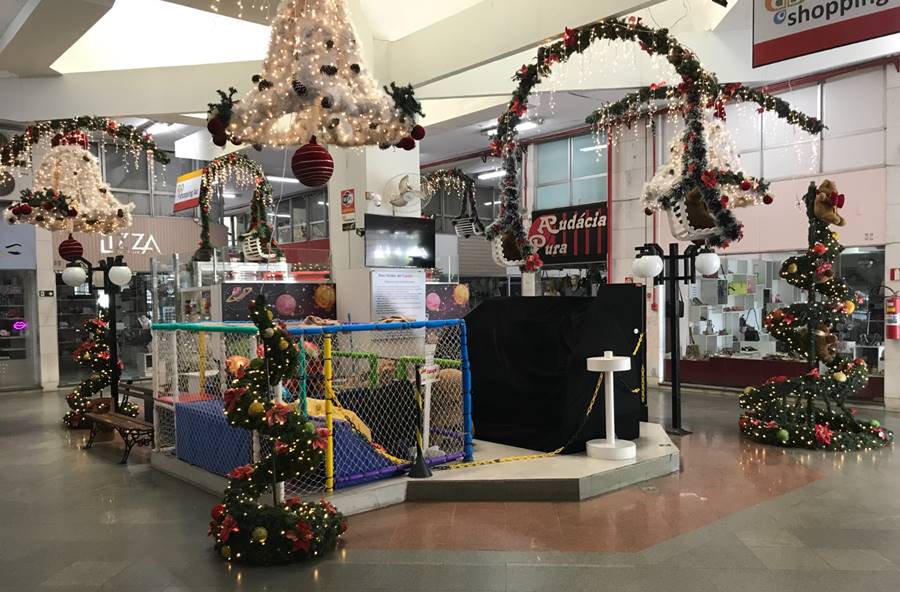 Com presença de Papai Noel, Shopping LAC em Leopoldina inaugura neste domingo sua decoração de Natal