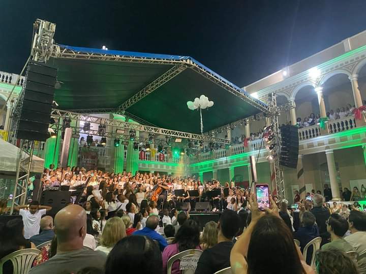 Público se encanta com Cantata de Natal do Conservatório Estadual de Música Lia Salgado em Leopoldina