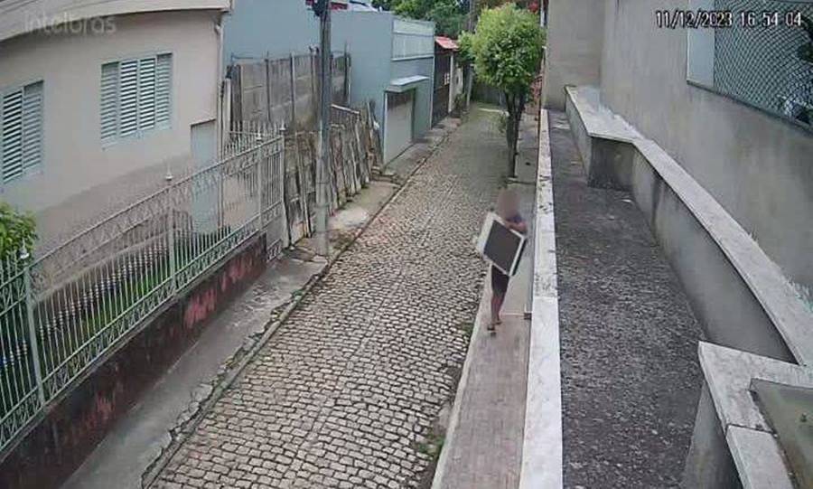 Homem furta compressor de ar condicionado e acaba preso em Leopoldina