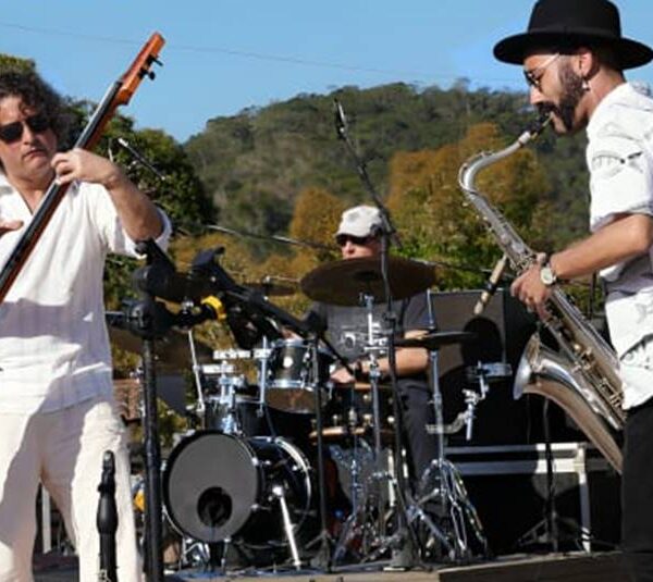 Dudu Lima Trio é atração no distrito de Sarandira, em Juiz de Fora