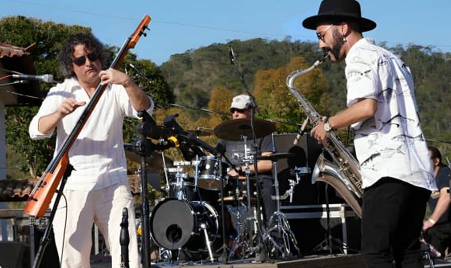 Dudu Lima Trio é atração no distrito de Sarandira, em Juiz de Fora