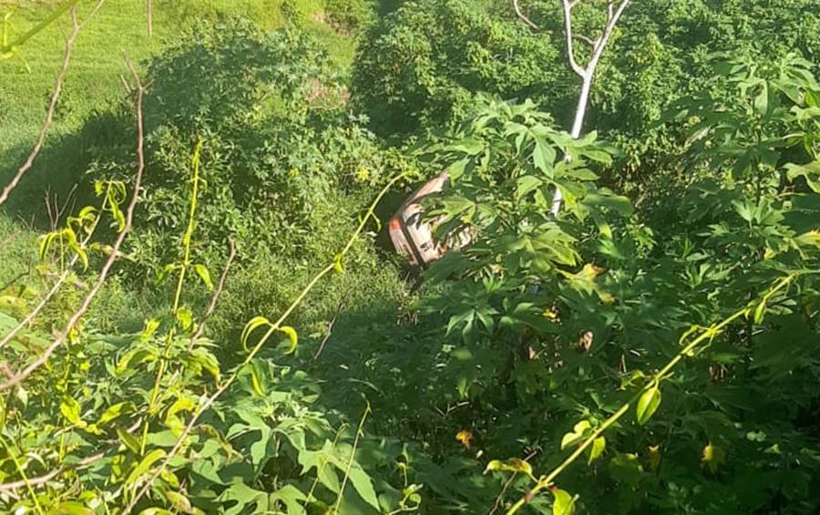 Mulher de 56 anos morre em acidente na BR-267 em Maripá de Minas