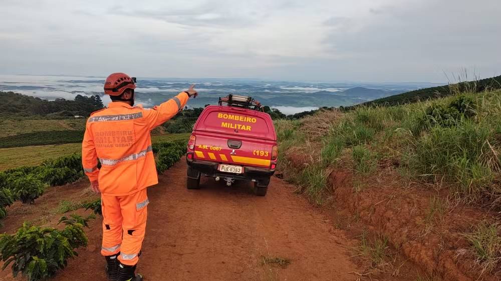 Bombeiros fazem buscas por atleta que se perdeu em mata entre Guarani e Astolfo Dutra
