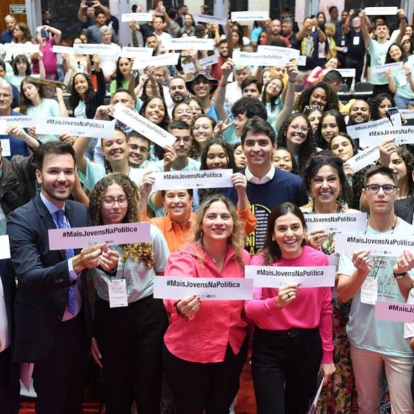 Câmara de Leopoldina promove lançamento local do Parlamento Jovem 2024