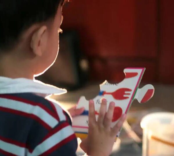 Dia Mundial de Conscientização sobre o Autismo é celebrado nesta terça