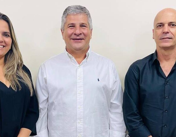 Gestão reeleita da Unimed Leopoldina assume compromisso com serviços de saúde na região