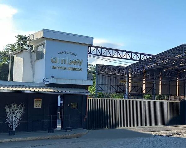 Damata Bebidas abre vaga para manobrista de veículos em Leopoldina