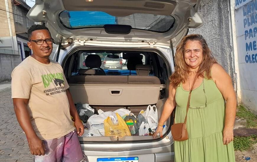‘Bazardim Cultural’ na Casa de Leitura em Leopoldina arrecada mais de 100 kg de alimentos