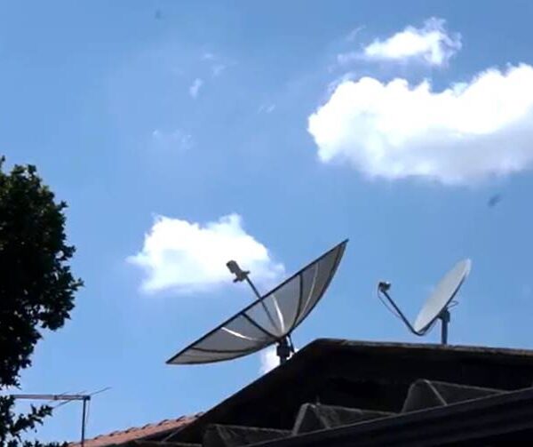 Inscritos em programas sociais já podem se inscrever para receber gratuitamente nova parabólica digital em Leopoldina