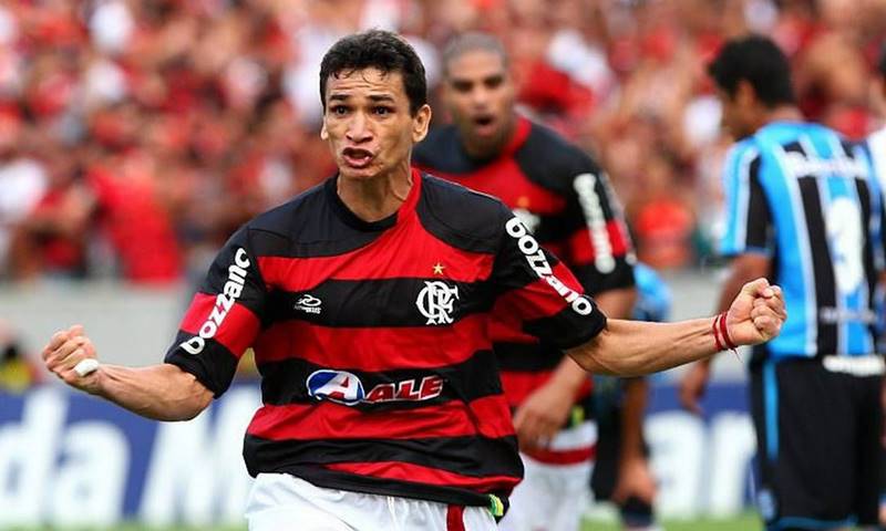 Ídolo rubro-negro Ronaldo Angelim chega a Leopoldina nesta terça convidado pela Escola de Futebol do Flamengo na APPL