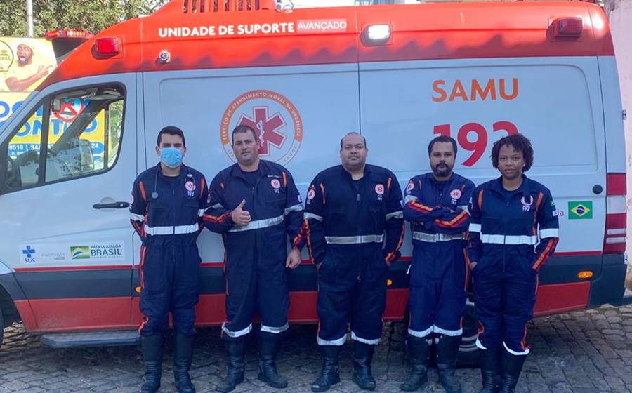 Mulher é salva por equipe do SAMU ao ter parada cardiorrespiratória em Leopoldina