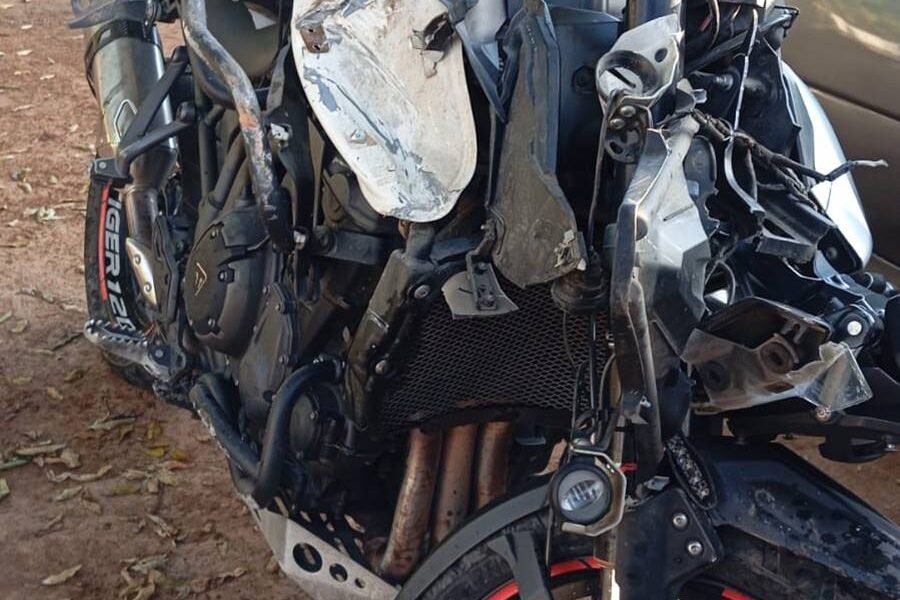 Moto clonada é apreendida após condutor fugir de abordagem da PM em Leopoldina