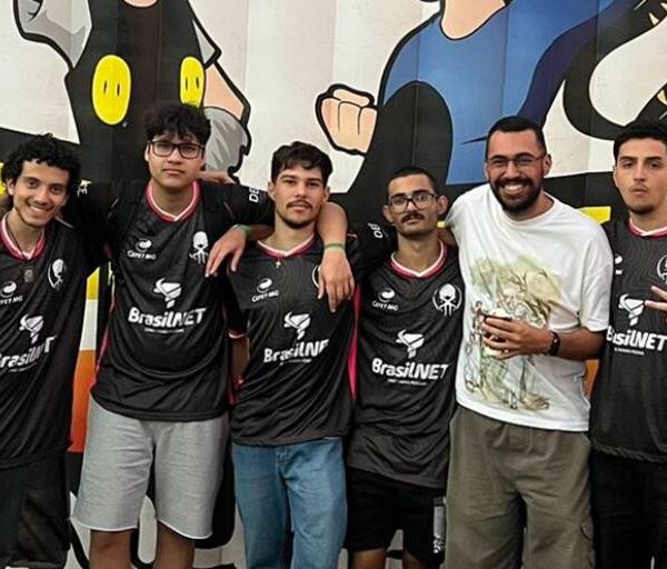 Equipe de e-sports de Leopoldina é destaque em competição regional