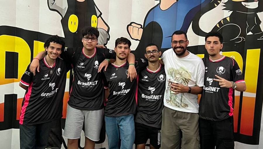 Equipe de e-sports de Leopoldina é destaque em competição regional