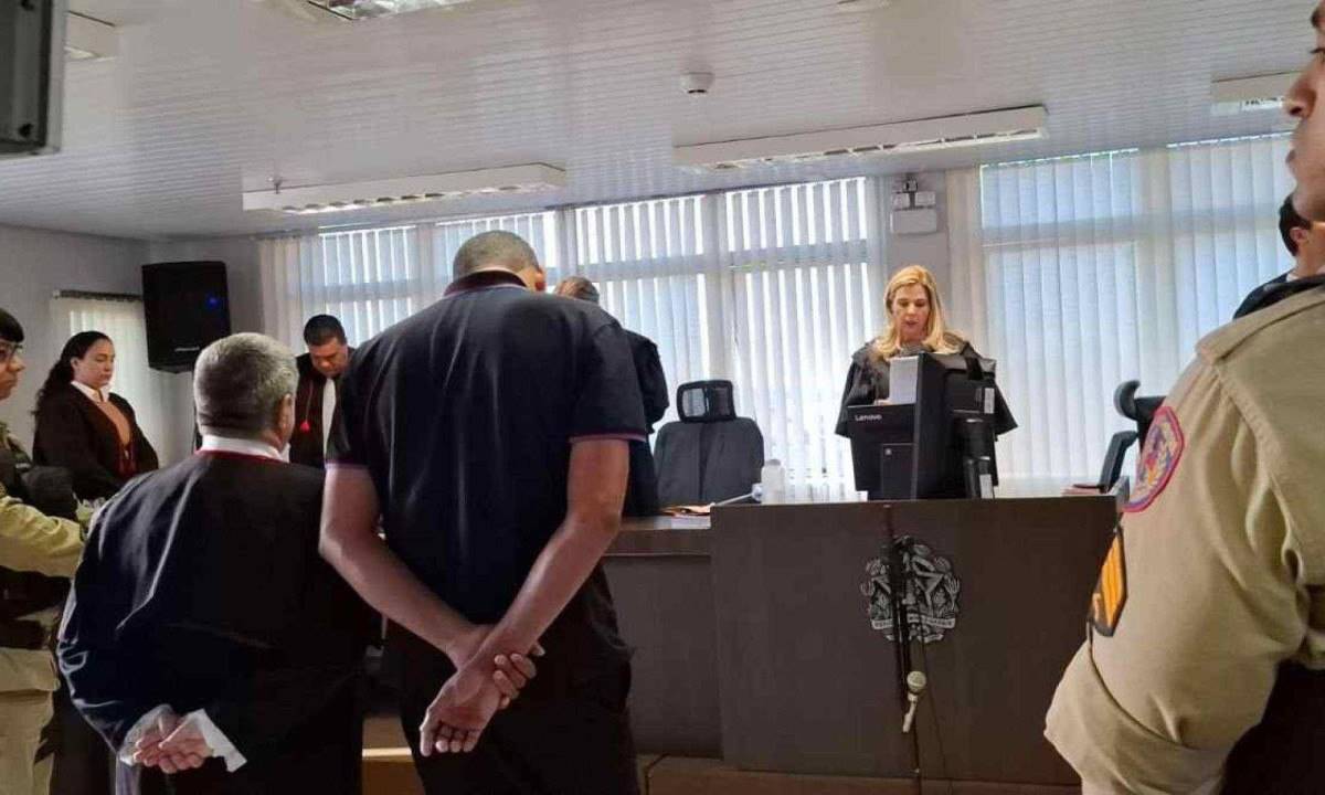 Motorista é condenado pela morte de ciclista e motociclista atropelados em Ubá