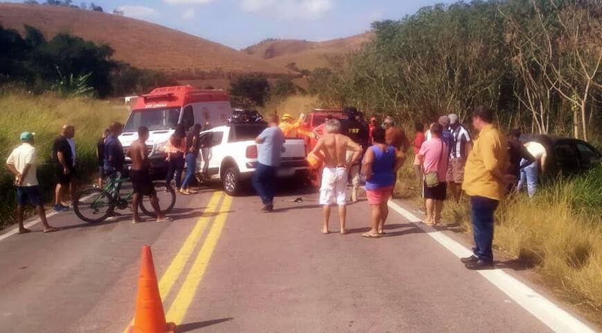 Colisão entre três veículos deixa um morto na BR-267 em Tebas