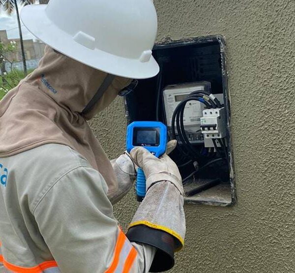 Energia furtada no primeiro semestre deste ano seria suficiente para abastecer cerca de 4.200 famílias