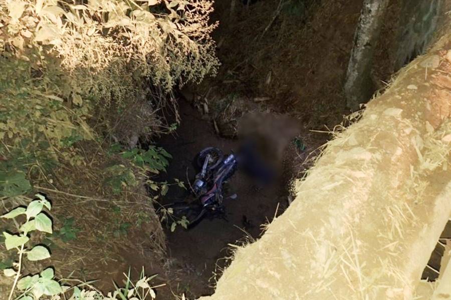 Motociclista morre após sofrer queda de ponte na zona rural de Antônio Prado de Minas