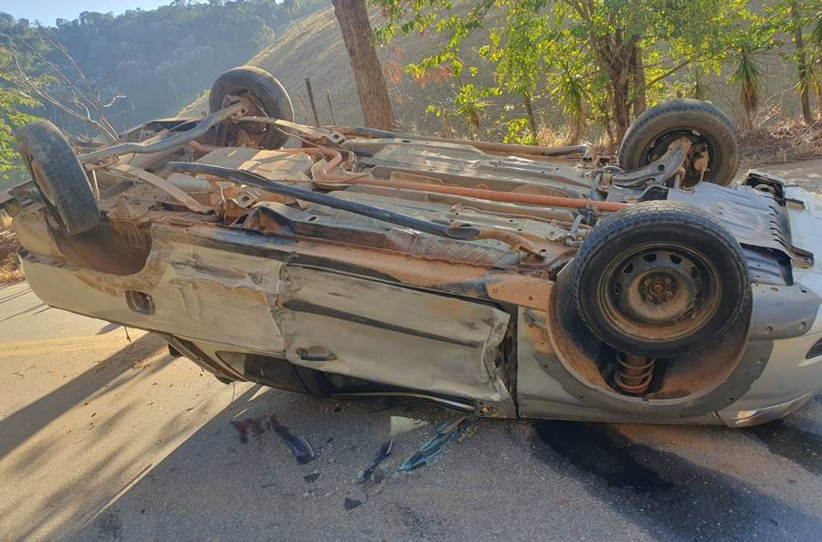 Homem é preso em casa após provocar acidente com cinco feridos em Miraí