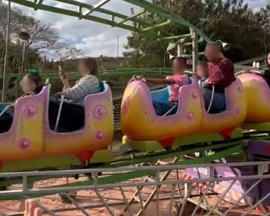 Mulher fica ferida após cair de montanha russa infantil em Além Paraíba
