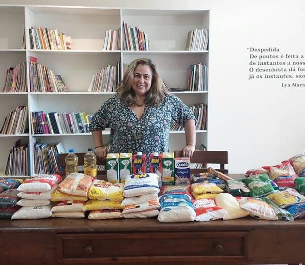 Mais de 70 kg de alimentos são arrecadados durante ‘Bazardim Cultural’ na Casa de Leitura em Leopoldina